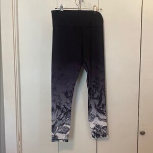 ZYIA Black and White Ombré Leggings